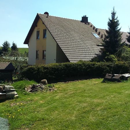 Apartment With Views Of The Ore Mountains Oelsnitz  Экстерьер фото